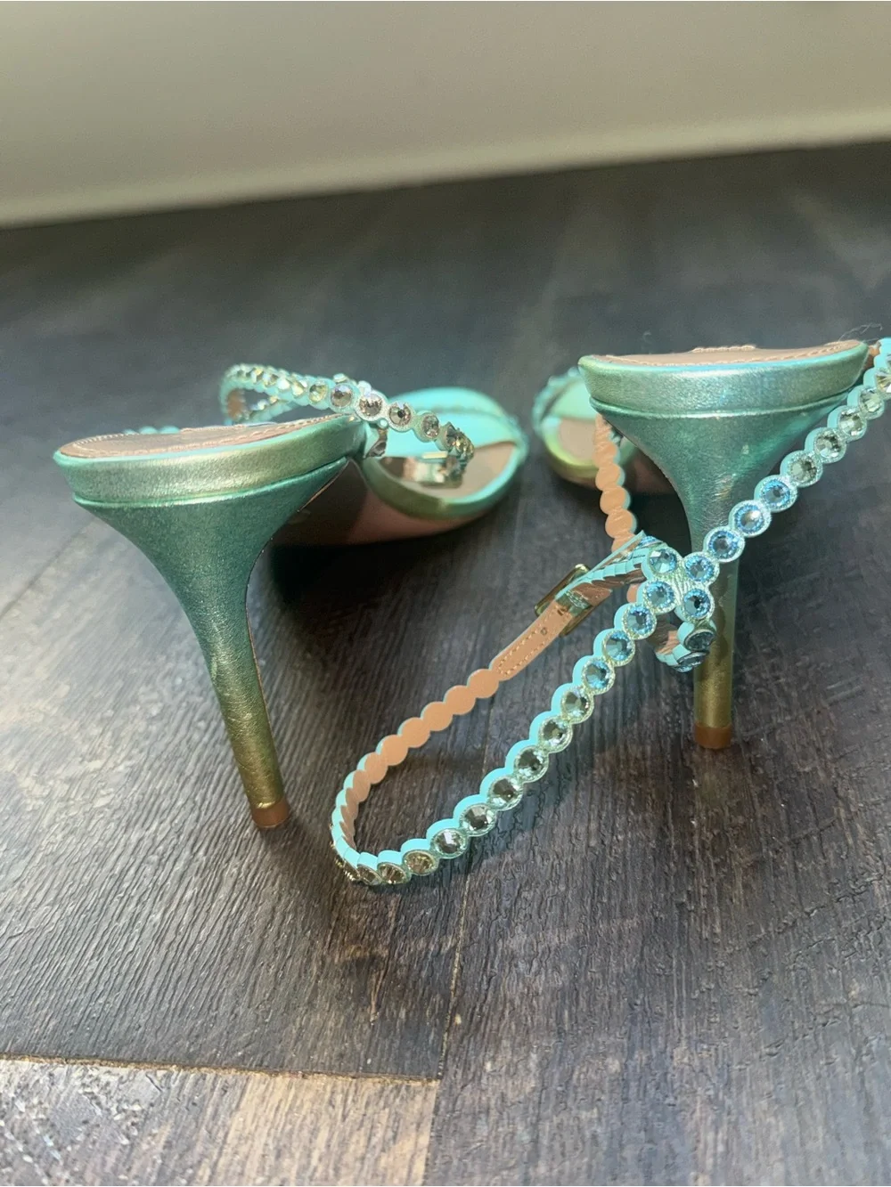 Aquazzura Metallic Mint Green Scalloped Strap Heels 39